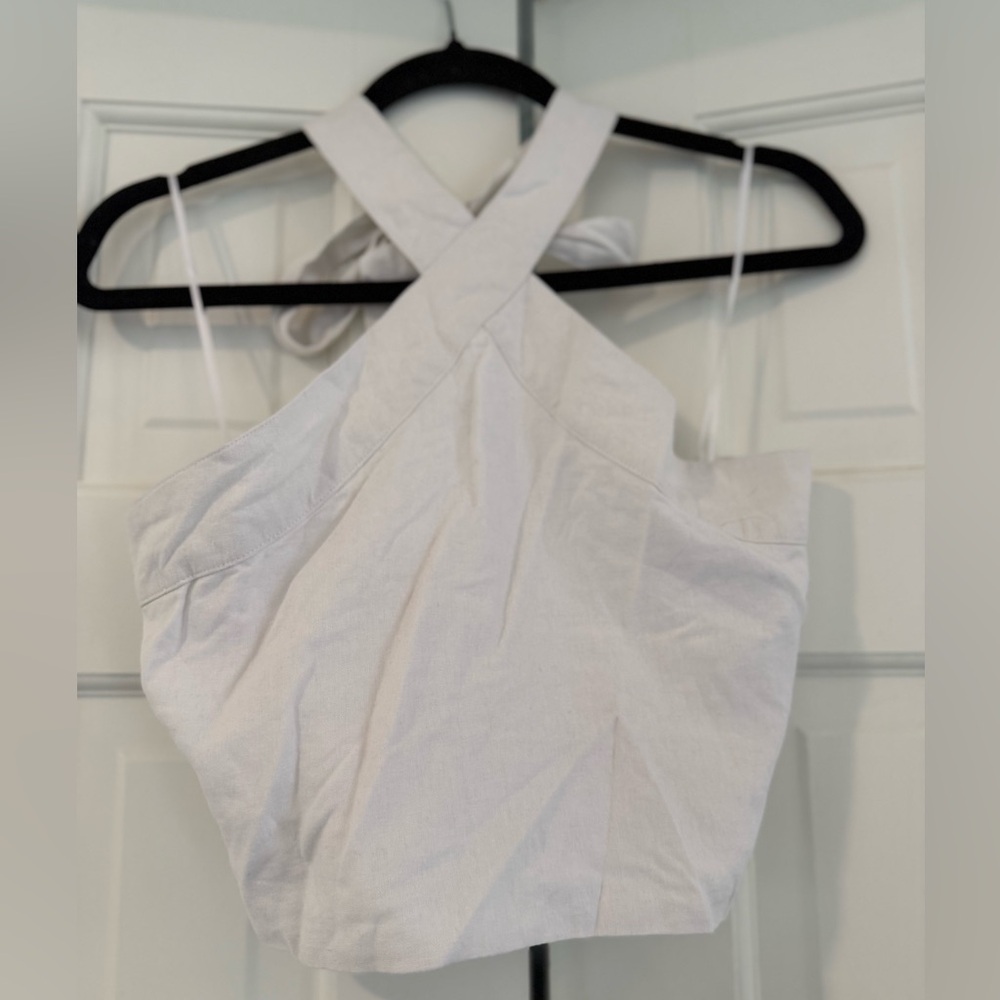 Abercrombie & Fitch White Halter Crop Top